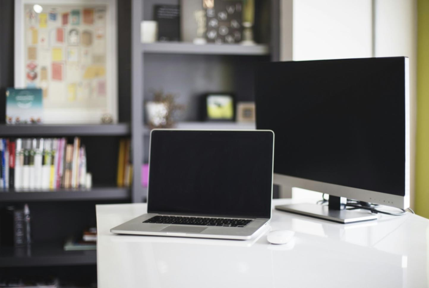 Bureau carodereum à Toulon